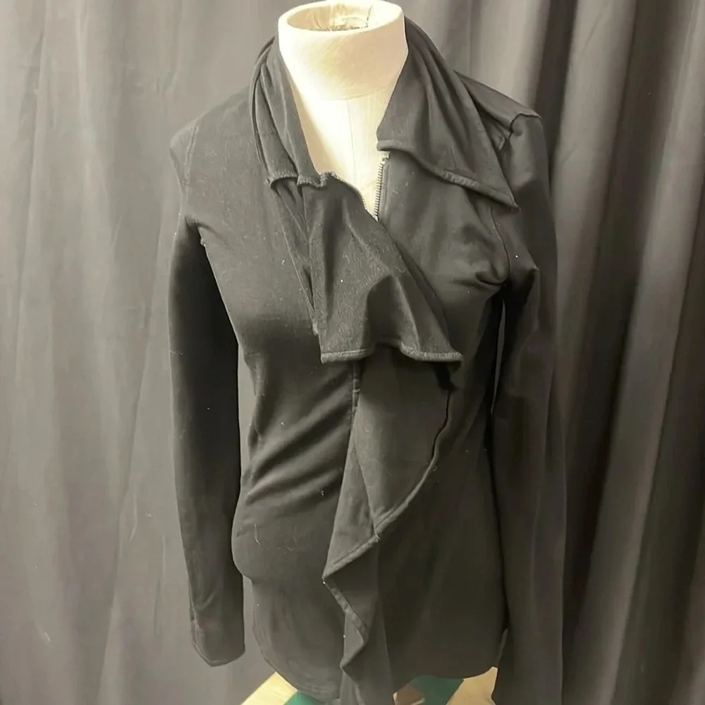 Black INC‎ Front Ruffle Jacket M